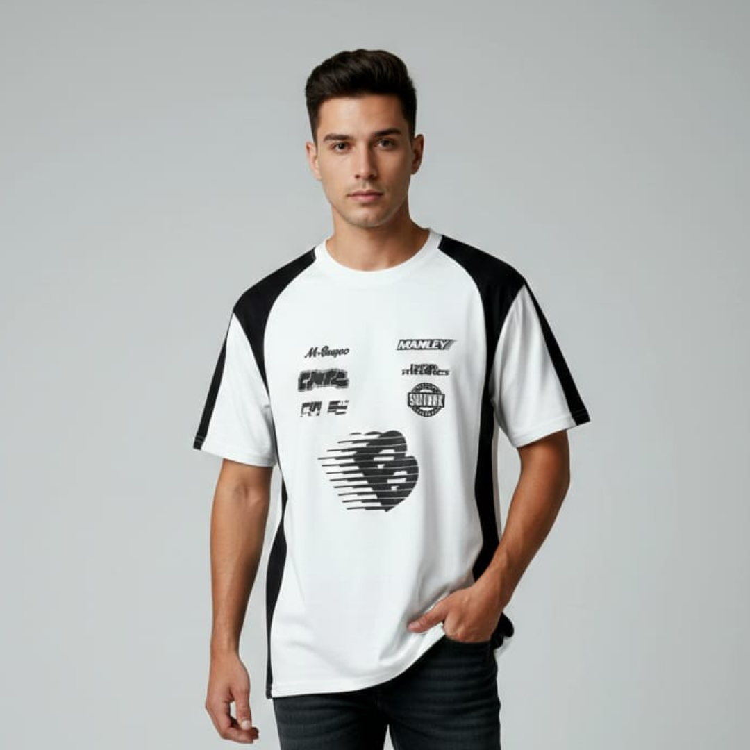 Oversized T-Shirt in white with black side panels and black prints on the chest