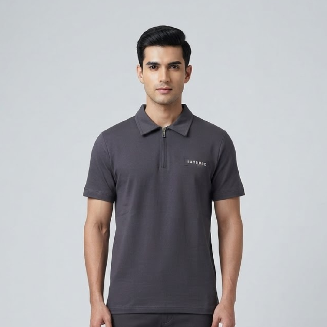 Polo T-Shirt in dark grey with a short zip at the collar and a small printed label