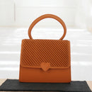 شنطة نسائية